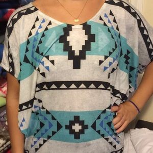 BNWOT Size M Enti Glamour Multi-Color Aztec Top